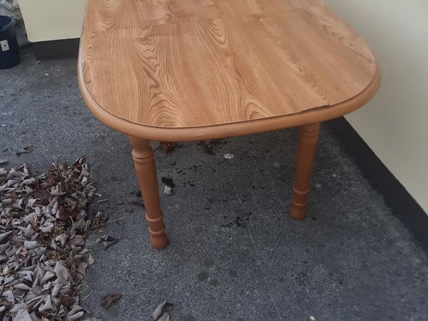 Kitchen table for sale in Co. Kildare for €125 on DoneDeal
