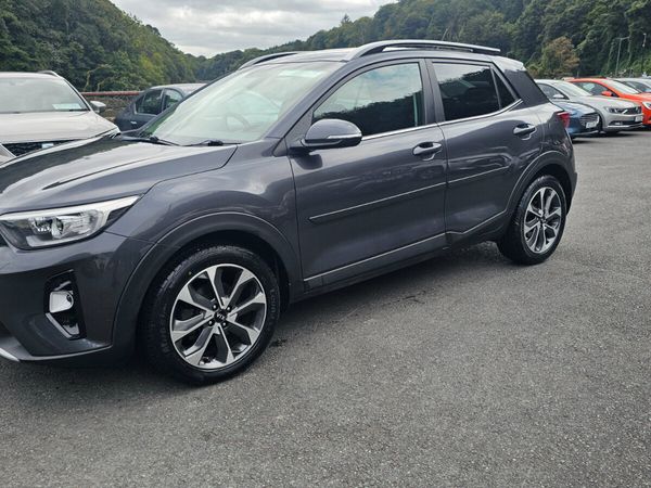 Kia Stonic Estate/Jeep, Diesel, 2019, Grey