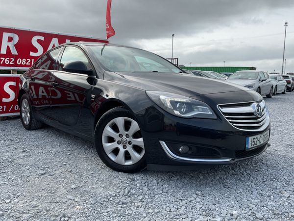 Vauxhall Insignia Hatchback, Diesel, 2015, Black