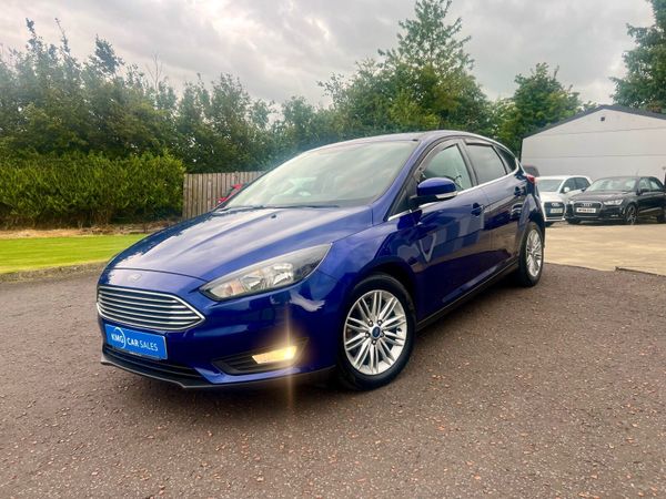 Ford Focus Hatchback, Diesel, 2017, Blue