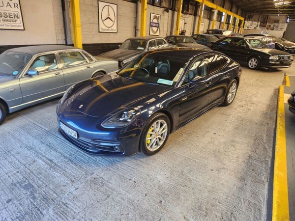 Porsche Panamera Hatchback, Hybrid, 2017, Blue