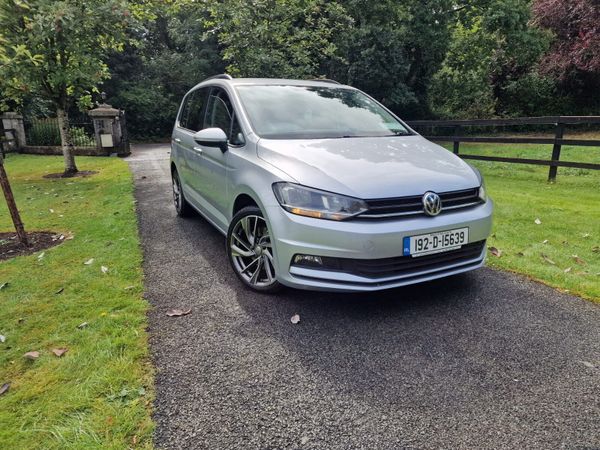 Volkswagen Touran MPV, Diesel, 2019, Grey