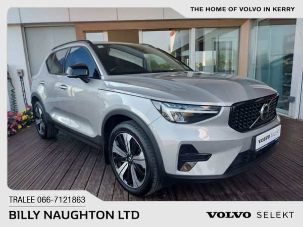 Volvo XC40 SUV, Petrol Plug-in Hybrid, 2022, Grey