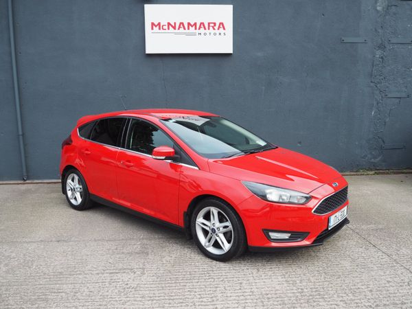 Ford Focus Hatchback, Diesel, 2017, Red