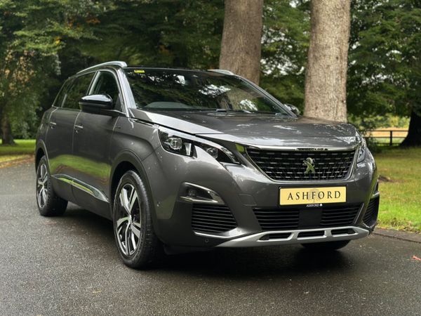 Peugeot 5008 MPV, Diesel, 2020, Grey