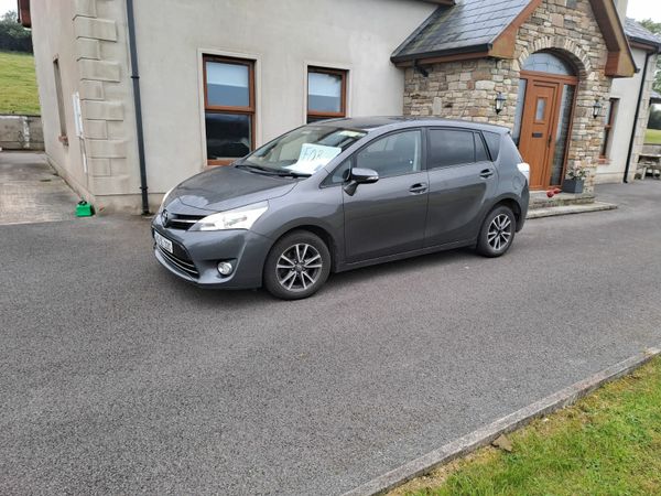 Toyota Verso MPV, Diesel, 2014, Grey