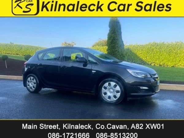 Opel Astra Hatchback, Diesel, 2014, Black