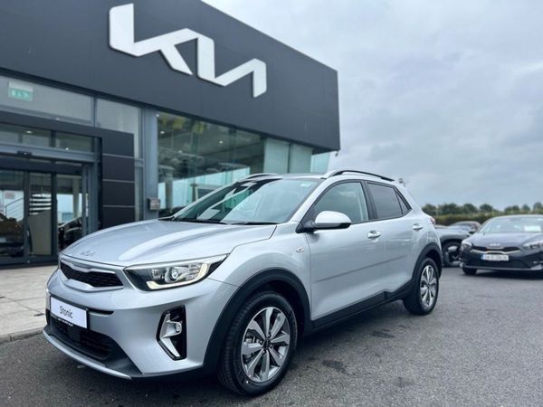 Kia Stonic SUV, Petrol, 2025, Silver