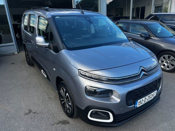 Opel Combo MPV, Petrol, 2019, Grey