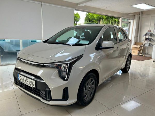 Kia Picanto Hatchback, Petrol, 2024, Ivory