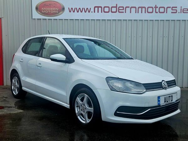 Volkswagen Polo Hatchback, Petrol, 2014, White