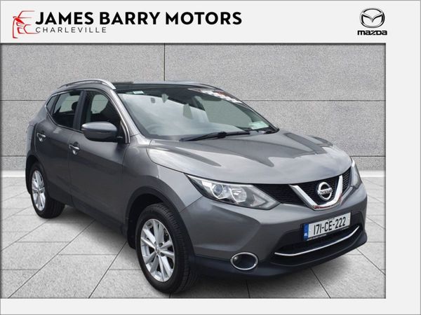 Nissan Qashqai SUV, Petrol, 2017, Grey