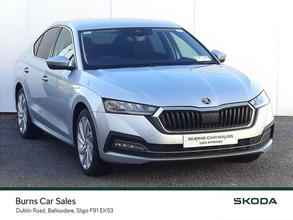 Skoda Octavia Saloon, Diesel, 2021, Grey