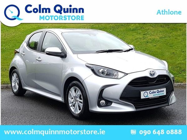 Toyota Yaris Hatchback, Petrol Hybrid, 2023, Grey