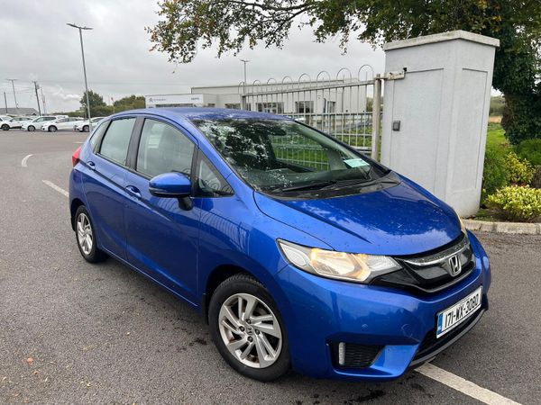 Honda Jazz Hatchback, Petrol, 2017, Blue