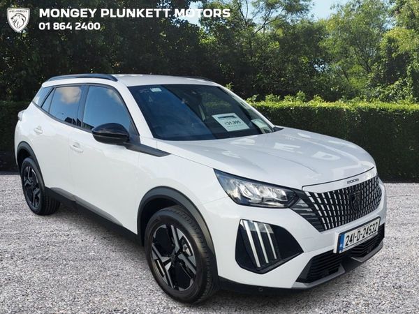 Peugeot 2008 MPV, Petrol, 2024, White