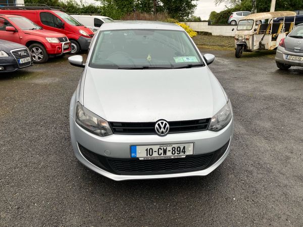 Volkswagen Polo Hatchback, Diesel, 2010, Silver