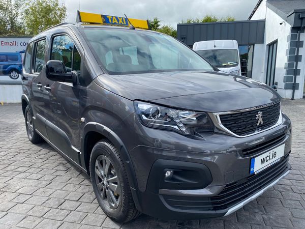 Peugeot Rifter MPV, Diesel, 2024, Grey