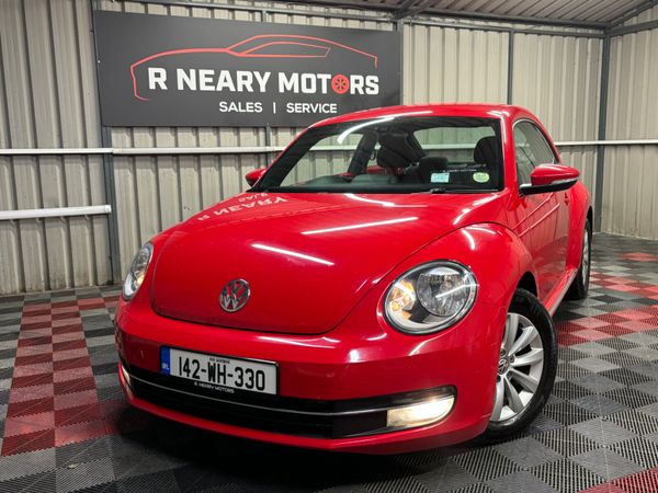 Volkswagen Beetle Hatchback, Diesel, 2014, Red