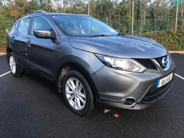 Nissan Qashqai Hatchback, Diesel, 2016, Grey