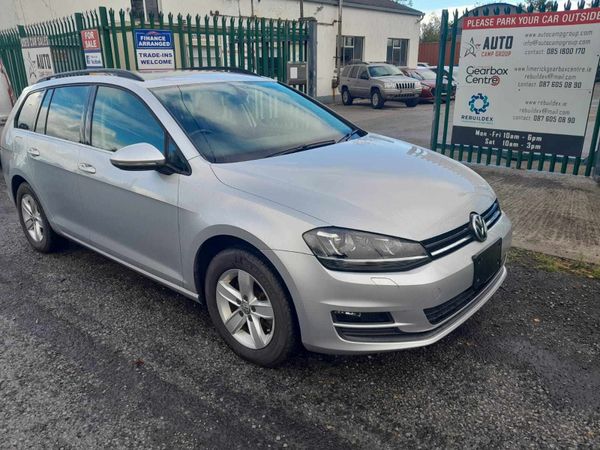 Volkswagen Golf Estate, Petrol, 2015, Silver