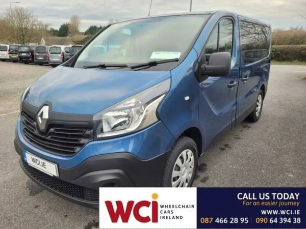 Renault Trafic MPV, Diesel, 2019, Blue