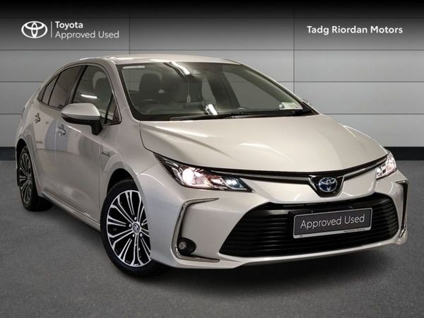 Toyota Corolla Saloon, Hybrid, 2021, Silver