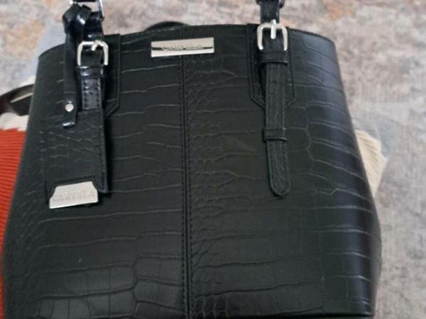 Done deal handbags cork sale