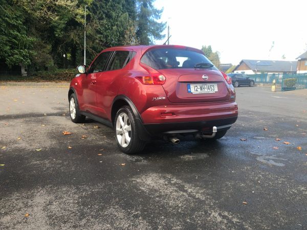 Nissan Juke SUV, Diesel, 2012, Red