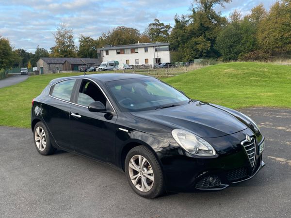 Alfa Romeo Giulietta Hatchback, Diesel, 2012, Black