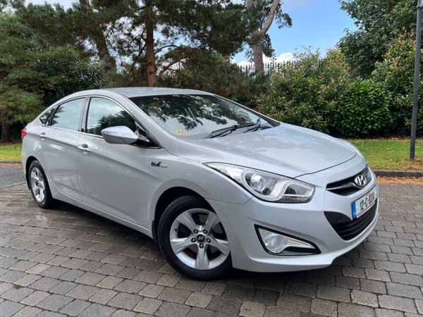 Hyundai i40 Saloon, Diesel, 2012, Silver