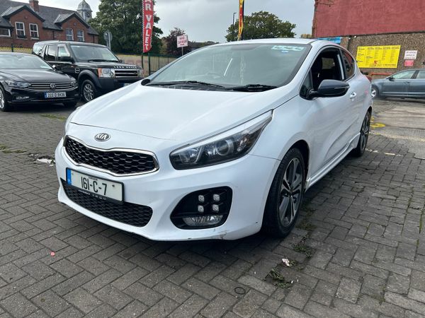 Kia Ceed Hatchback, Diesel, 2016, White