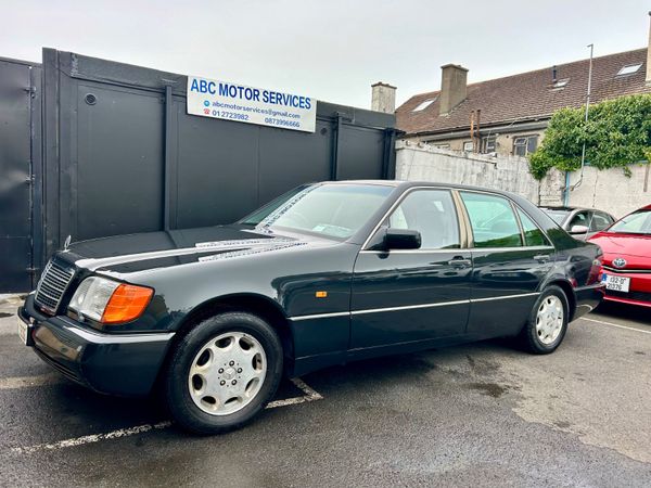 Mercedes-Benz S-Class Saloon, Petrol, 1992, Black