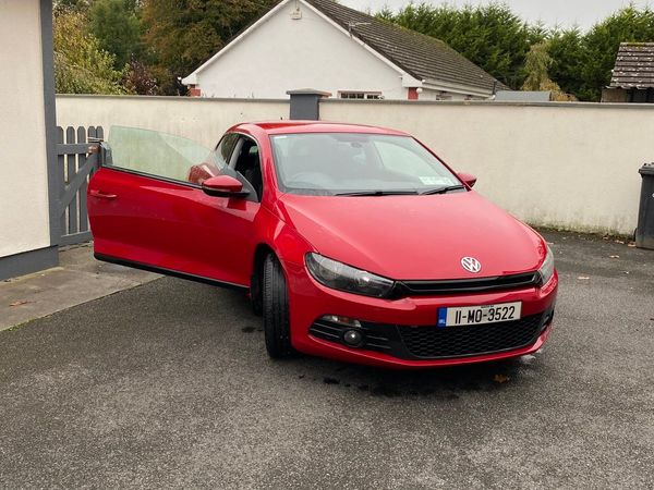 Volkswagen Scirocco Hatchback, Diesel, 2011, Red