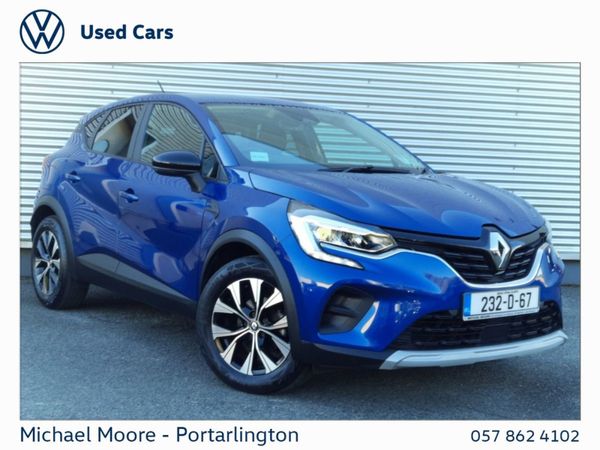 Renault Captur Hatchback, Petrol, 2023, Blue