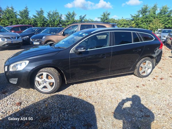 Volvo V60 Estate, Petrol, 2013, Black