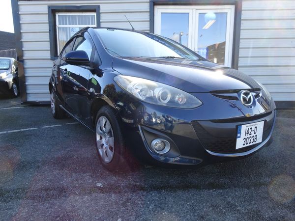 Mazda Demio MPV, Petrol, 2014, Navy