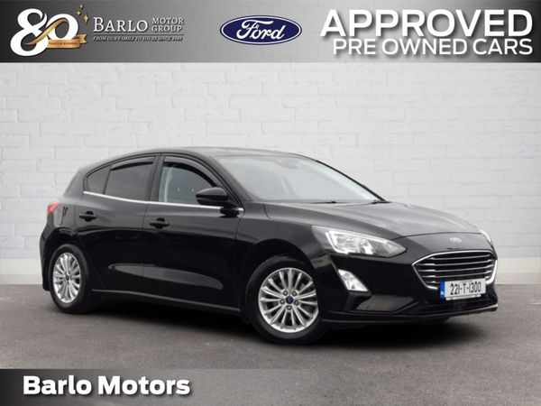 Ford Focus Hatchback, Petrol Hybrid, 2022, Black