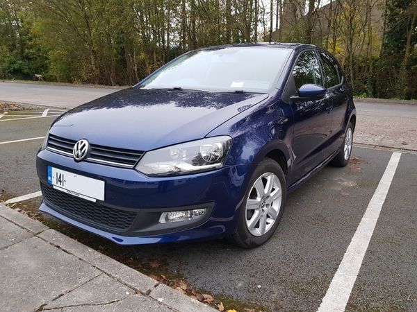 Volkswagen Polo Hatchback, Petrol, 2014, Blue