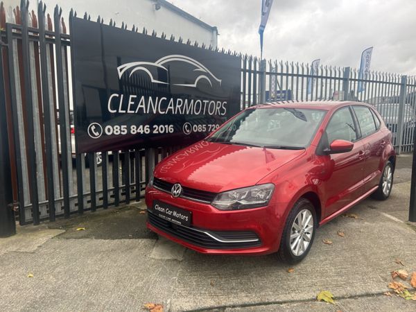 Volkswagen Polo Hatchback, Petrol, 2015, Red