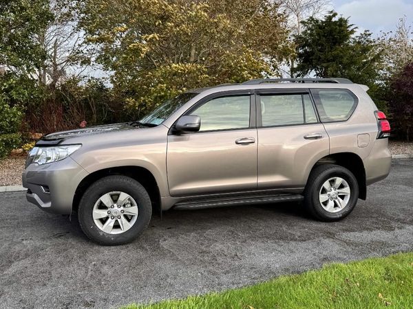 Toyota Land Cruiser SUV, Diesel, 2018, Brown