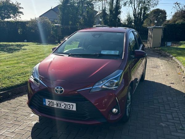 Toyota Yaris Hatchback, Petrol, 2020, Red