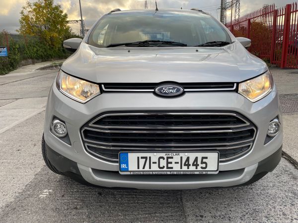 Ford EcoSport SUV, Petrol, 2017, Grey