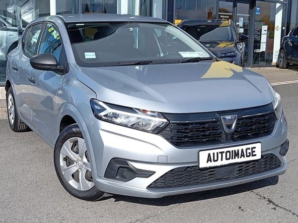 Dacia Sandero Hatchback, Petrol, 2021, Silver