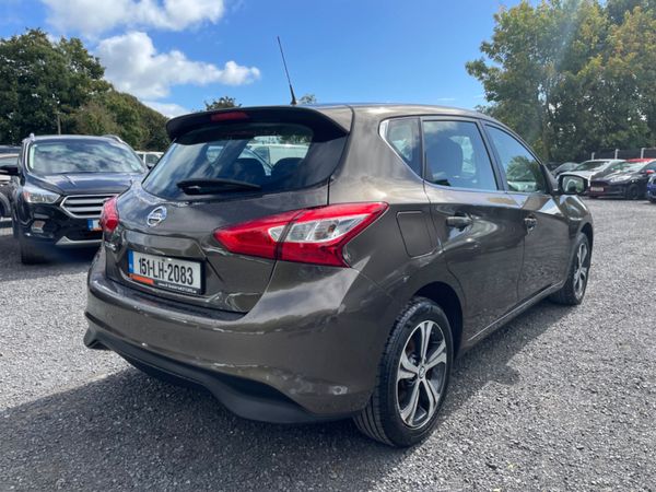 Nissan Pulsar Hatchback, Petrol, 2015, Brown