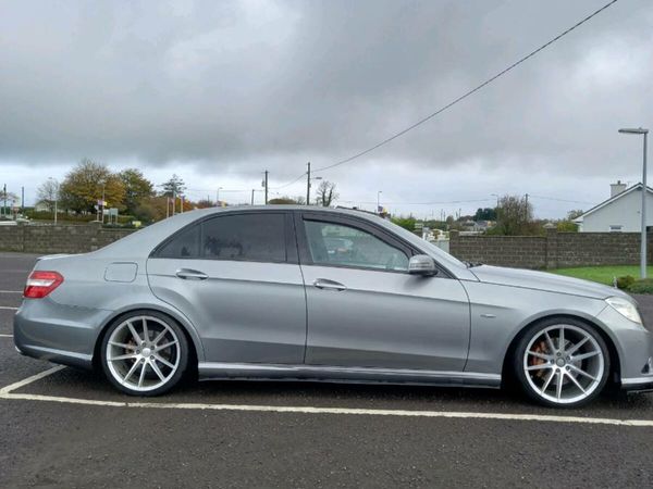 Mercedes-Benz E-Class Saloon, Diesel, 2010, Silver