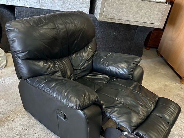 Done deal recliners sale