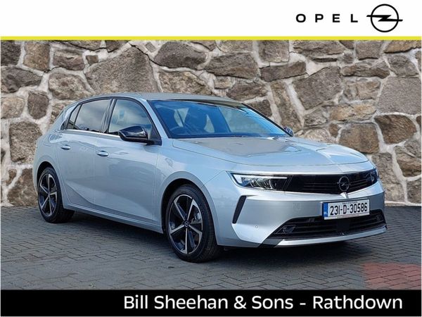 Opel Astra Hatchback, Petrol, 2023, Silver