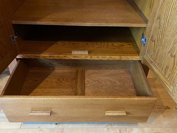 mamas and papas cot screws 6 Bedroom Ads For Sale in Ireland DoneDeal