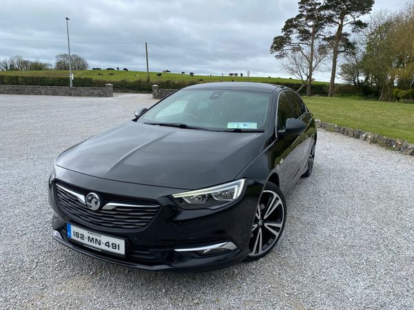 Vauxhall Insignia Hatchback, Diesel, 2018, Black